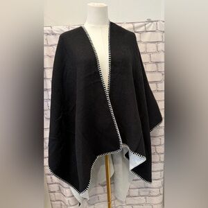Black Open Front Women Sweater Knit Poncho Tahari Reversible